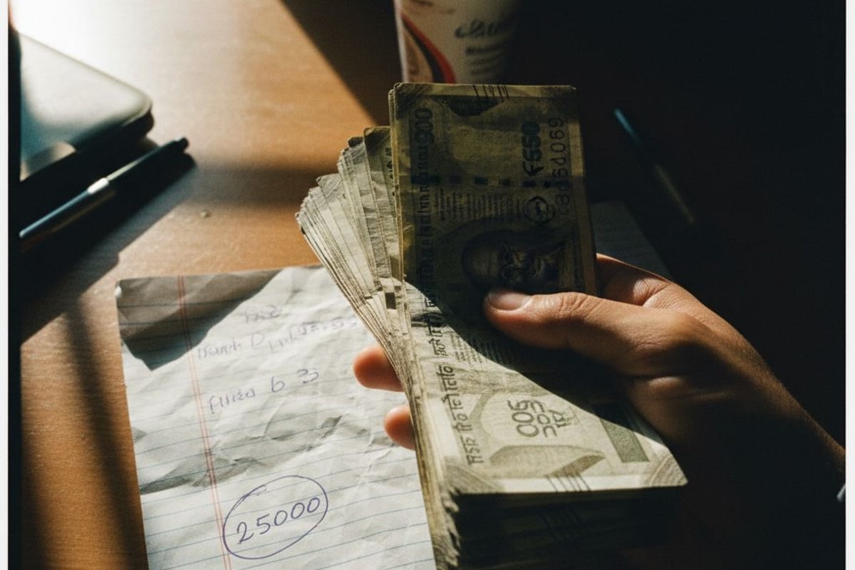 Algebra and geometry mathematics courses with problem-solving sessions